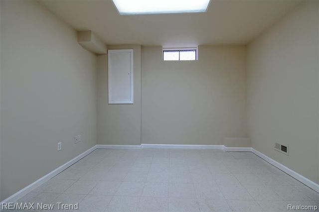 3241 Buckhorn Court, Ann Arbor, MI 48105