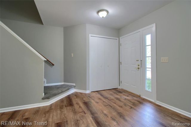 3241 Buckhorn Court, Ann Arbor, MI 48105