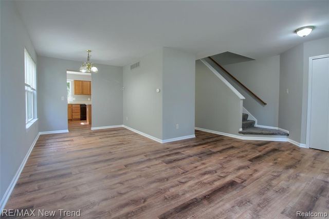 3241 Buckhorn Court, Ann Arbor, MI 48105