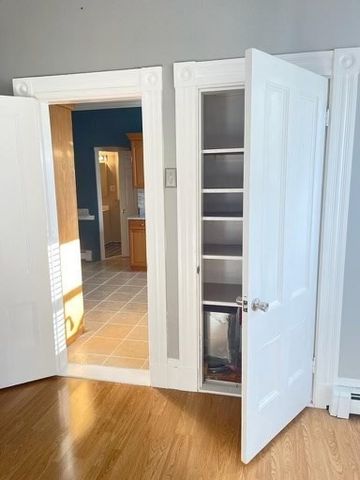 10 Mineral Street 1, Reading, MA 01867
