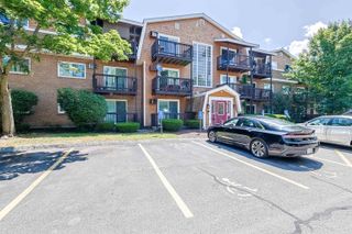 210 Brook Village Rd Apt 7, Nashua, NH 03062