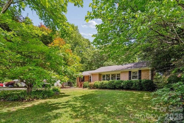 107 Fox Run Drive, Fort Mill, SC 29715