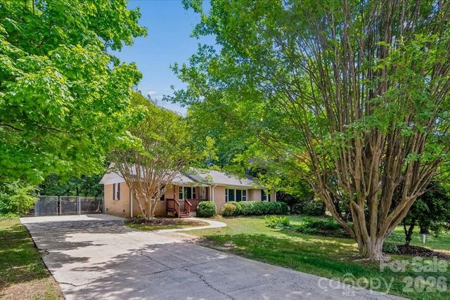 107 Fox Run Drive, Fort Mill, SC 29715