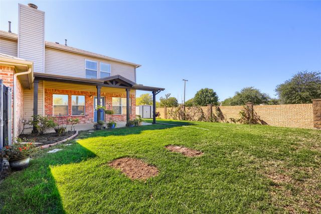 302 Wright Avenue, Rockwall, TX 75032