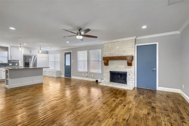 302 Wright Avenue, Rockwall, TX 75032