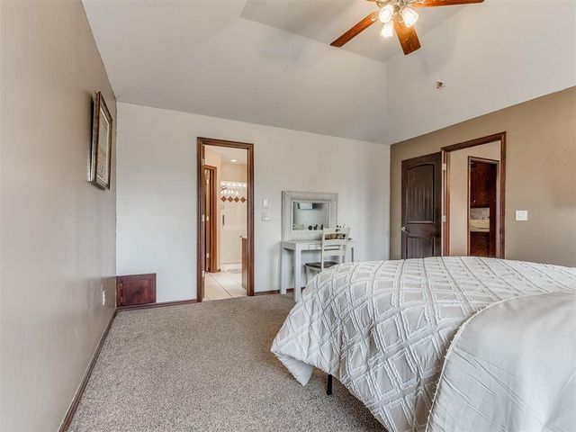 11712 SW 7th Street, Yukon, OK 73099