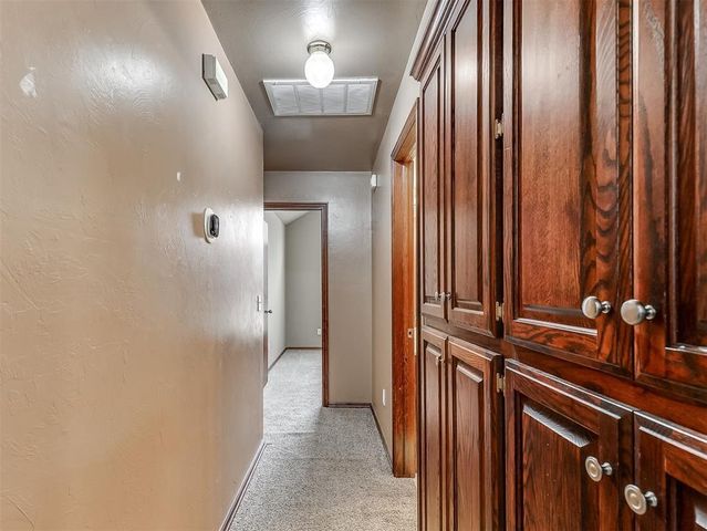 11712 SW 7th Street, Yukon, OK 73099