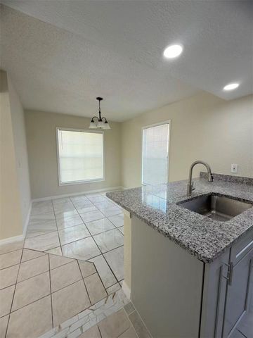 7426 WYNNEWOOD SQUARE 195, Winter Park, FL 32792