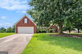 502 Gallantry Trail, Mcdonough, GA 30252