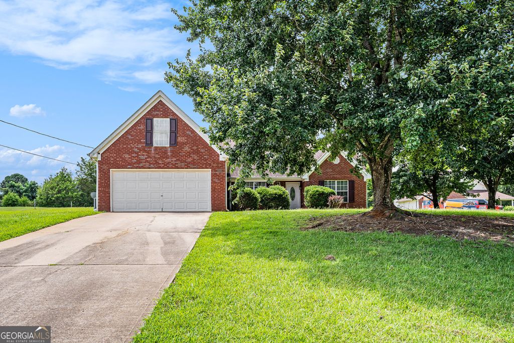 502 Gallantry Trail, Mcdonough, GA 30252