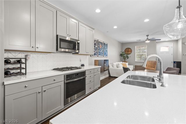 44 Kimberlite Drive, Henderson, NV 89011