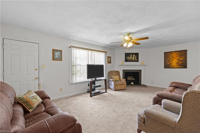 417 S Parliament DR, Virginia Beach, VA 23462