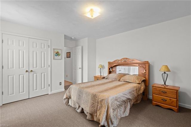 417 S Parliament DR, Virginia Beach, VA 23462