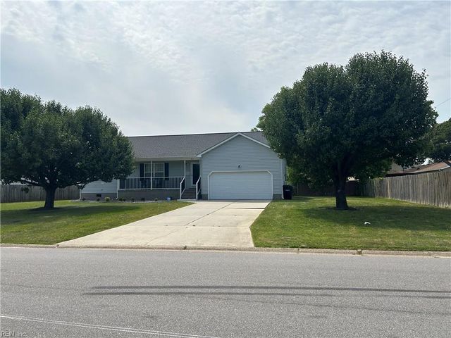 417 S Parliament DR, Virginia Beach, VA 23462