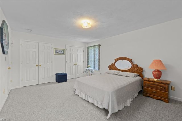 417 S Parliament DR, Virginia Beach, VA 23462