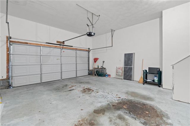 417 S Parliament DR, Virginia Beach, VA 23462