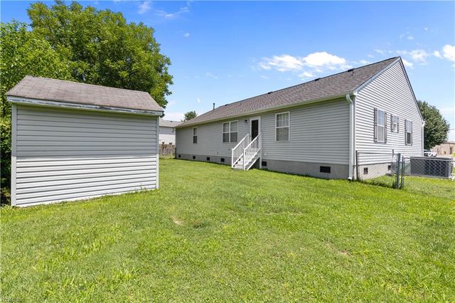 417 S Parliament DR, Virginia Beach, VA 23462