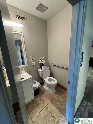 2895 Hamilton Boulevard 105, Allentown City, PA 18104