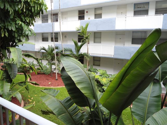 1801 S Treasure Dr 124, North Bay Village, FL 33141