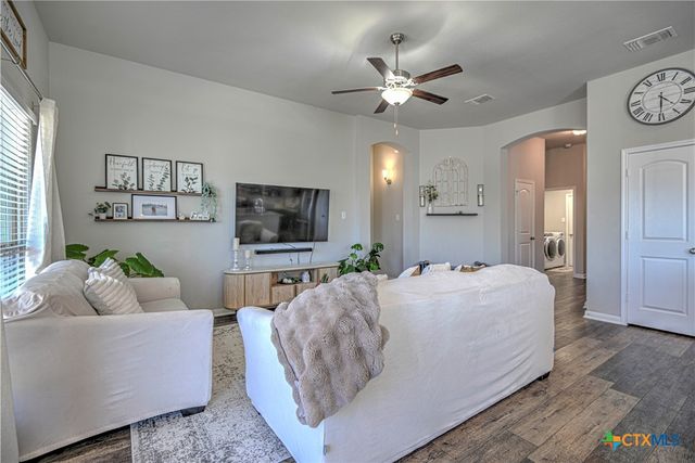 1110 Lilac Ledge Drive, Temple, TX 76502