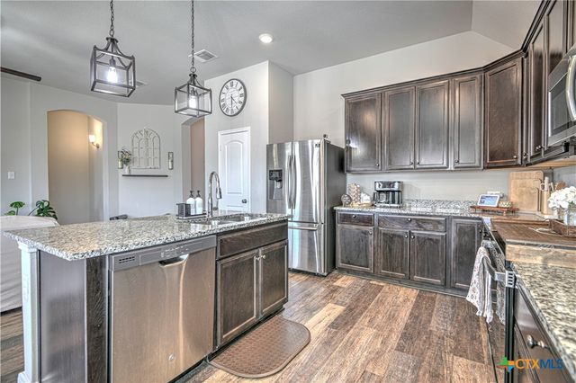 1110 Lilac Ledge Drive, Temple, TX 76502