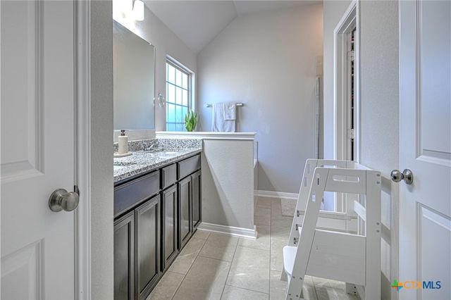 1110 Lilac Ledge Drive, Temple, TX 76502