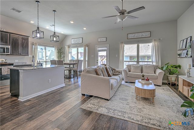 1110 Lilac Ledge Drive, Temple, TX 76502