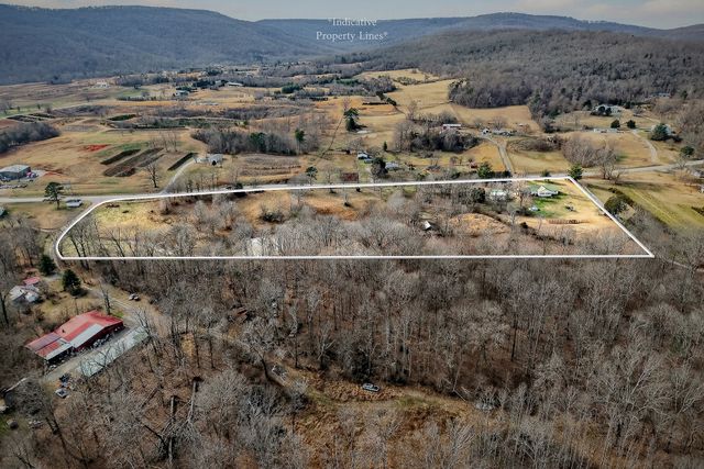 5869 Beersheba Hwy, Mcminnville, TN 37110