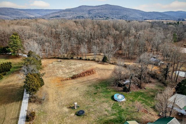 5869 Beersheba Hwy, Mcminnville, TN 37110