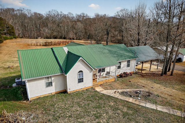 5869 Beersheba Hwy, Mcminnville, TN 37110
