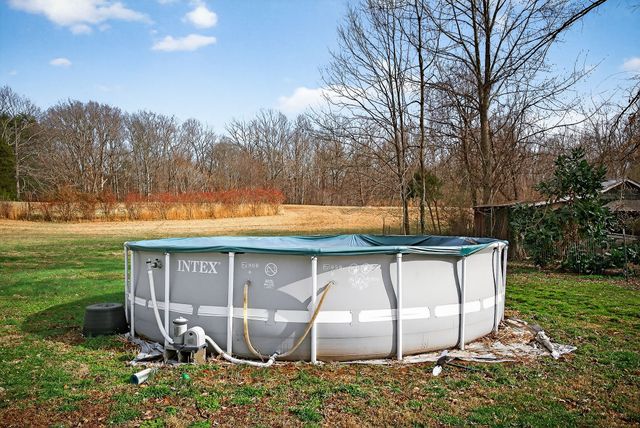 5869 Beersheba Hwy, Mcminnville, TN 37110