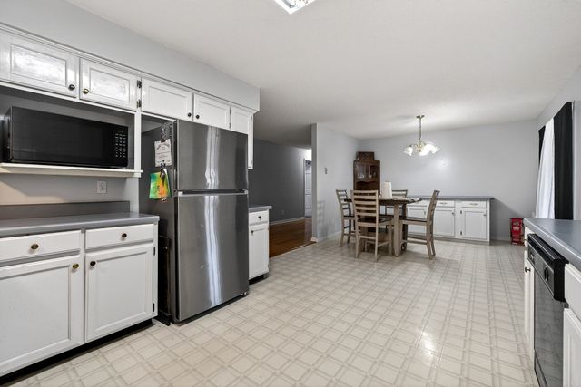 5869 Beersheba Hwy, Mcminnville, TN 37110