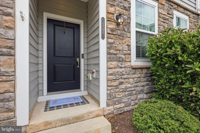17 JESSOP LN, Hatboro, PA 19040