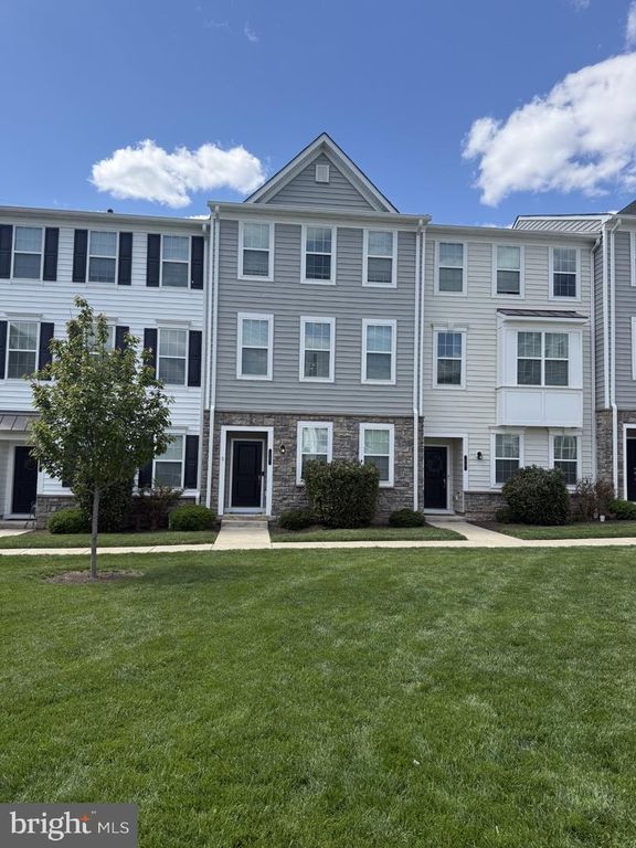 17 JESSOP LN, Hatboro, PA 19040