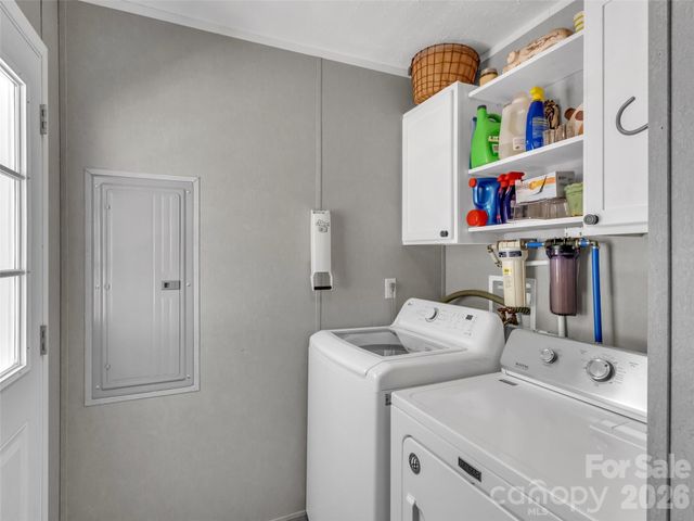 424 Arrington Acres Drive, Waynesville, NC 28786