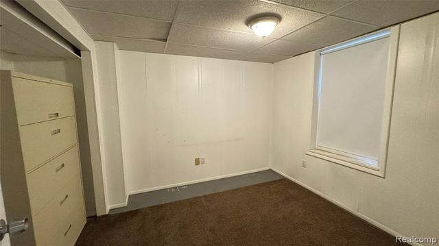5043 Buckingham, Troy, MI 48098