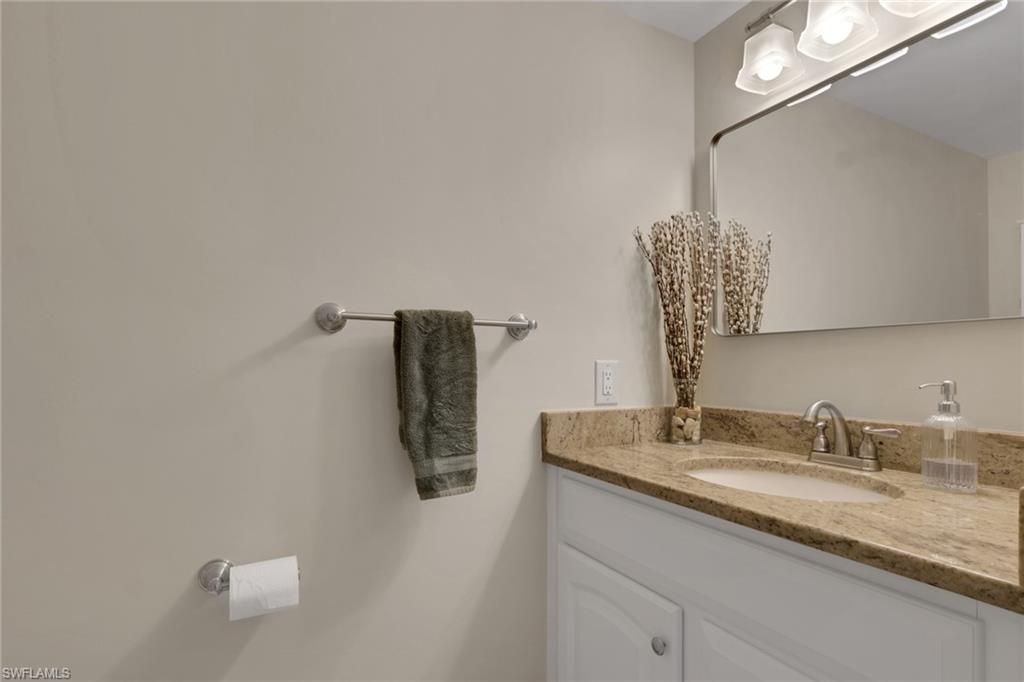 4611 S Landings DR, FORT MYERS, FL 33919 — photo 5