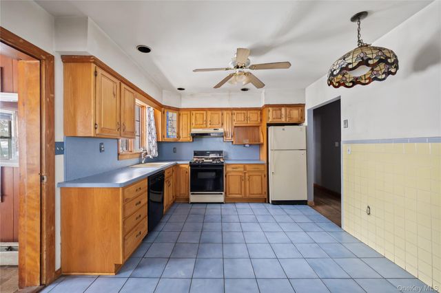 15 Bridge Street, Suffern, NY 10901