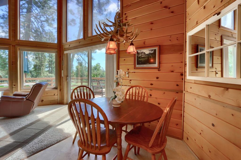 Image 14 of property listing at 5027 Fox Creek, Mariposa, CA 95338