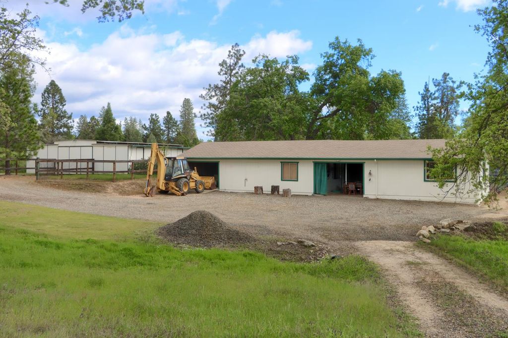 Image 58 of property listing at 5027 Fox Creek, Mariposa, CA 95338
