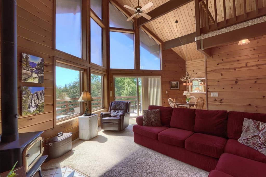 Image 6 of property listing at 5027 Fox Creek, Mariposa, CA 95338
