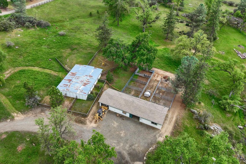 Image 73 of property listing at 5027 Fox Creek, Mariposa, CA 95338