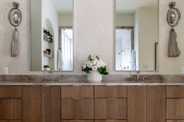 5615 Lobello Drive, Dallas, TX 75229