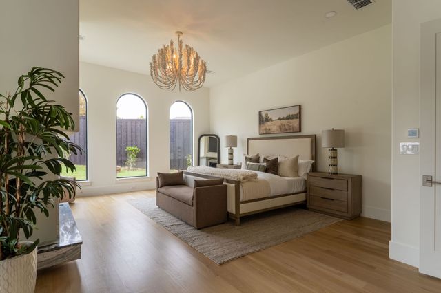 5615 Lobello Drive, Dallas, TX 75229