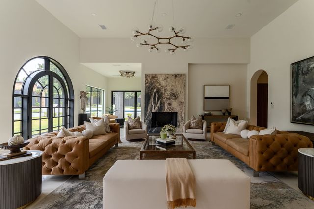 5615 Lobello Drive, Dallas, TX 75229