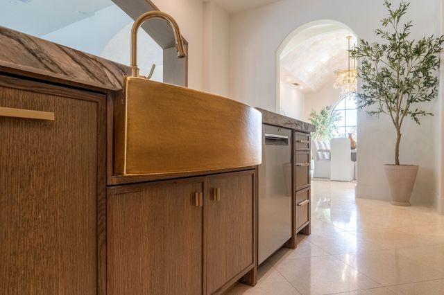 5615 Lobello Drive, Dallas, TX 75229