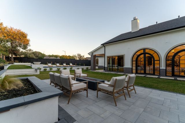 5615 Lobello Drive, Dallas, TX 75229