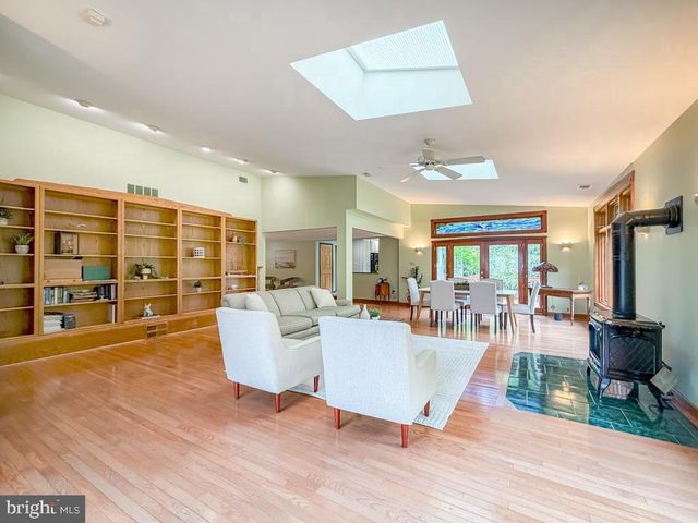 249 FORREST RD, Yardley, PA 19067