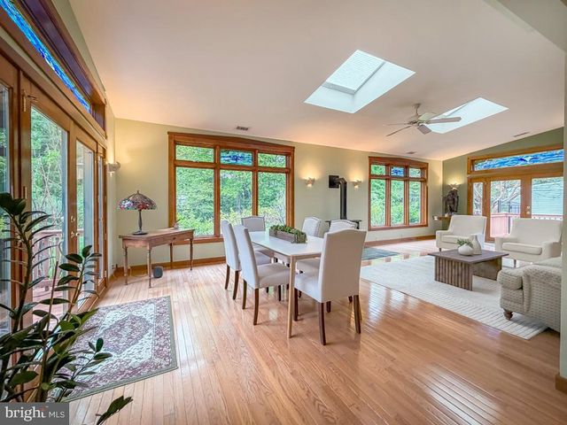 249 FORREST RD, Yardley, PA 19067