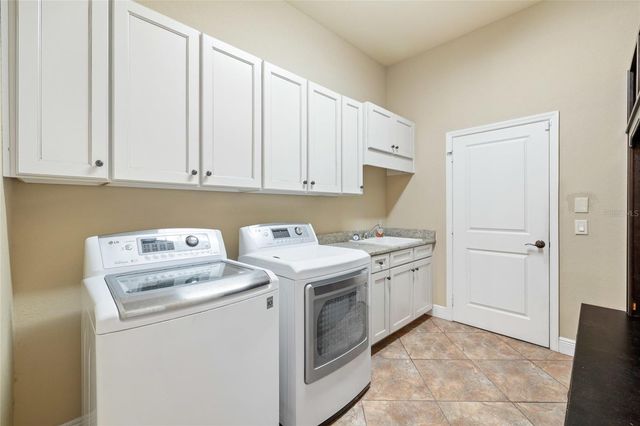 6632 CRESCENT WOODS CIRCLE, Lakeland, FL 33813